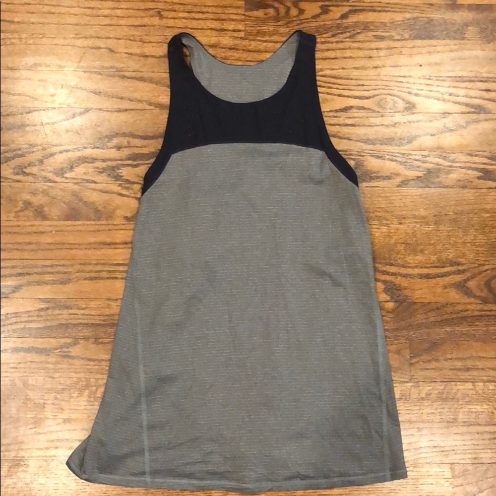 Lululemon tank